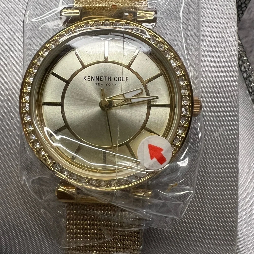 Kenneth Cole New York Gold Tone Stainless Steel Mesh Band Watch NIB